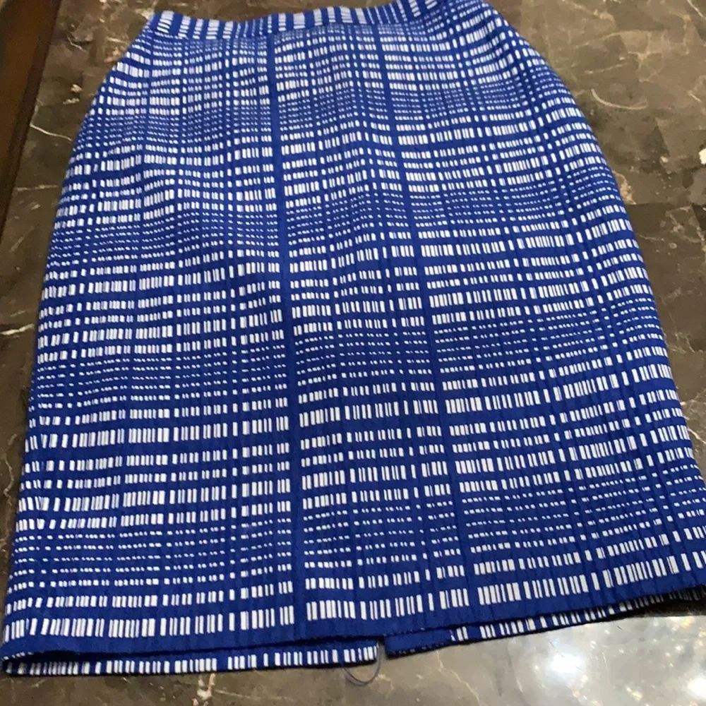 Banana Republic pencil solid  formal skirt - Picture 5 of 7